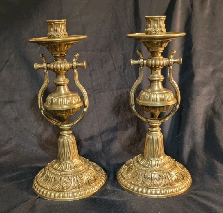 Paire de chandeliers à bascule maritime en laiton massif